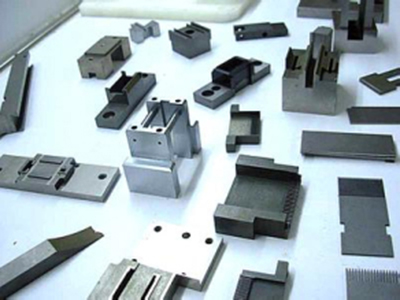Briefly describe the machining manufacturers need to pay attention to when parts processing